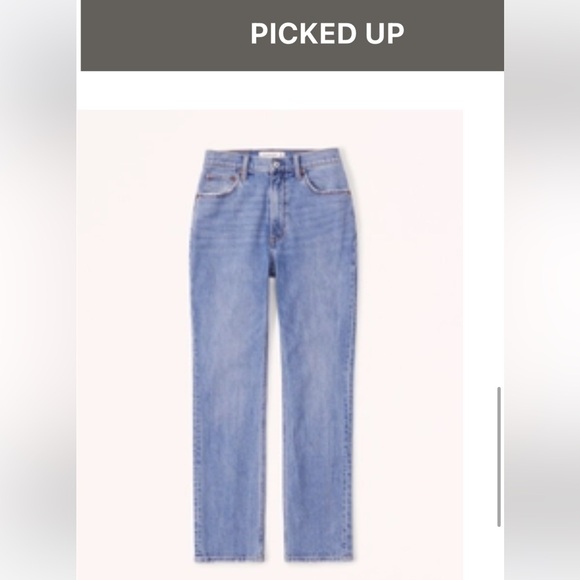 Abercrombie & Fitch Curve Love Ultra High Rise Ankle Straight Jean - Picture 10 of 11